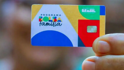 Bolsa Família: beneficiários com NIS final 8 recebem pagamento nesta quinta-feira (27)
