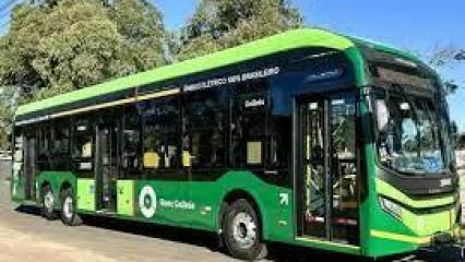 Goiás entrega 74 novos ônibus para transporte coletivo em Goiânia