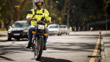 Governo de Goiás Isenta IPVA para Mais de 370 Mil Motos a Partir de 2026